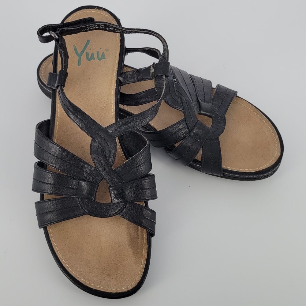 Yuu Black Faux Leather Sandals